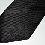 detail custom made stropdassen ingeweven logo
